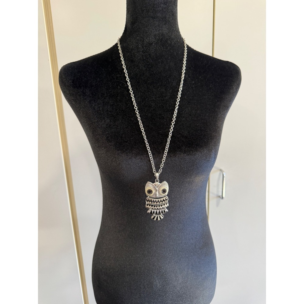 Silver Tone Articulated Owl Pendant Long Chain Necklace Black Cream Enamel